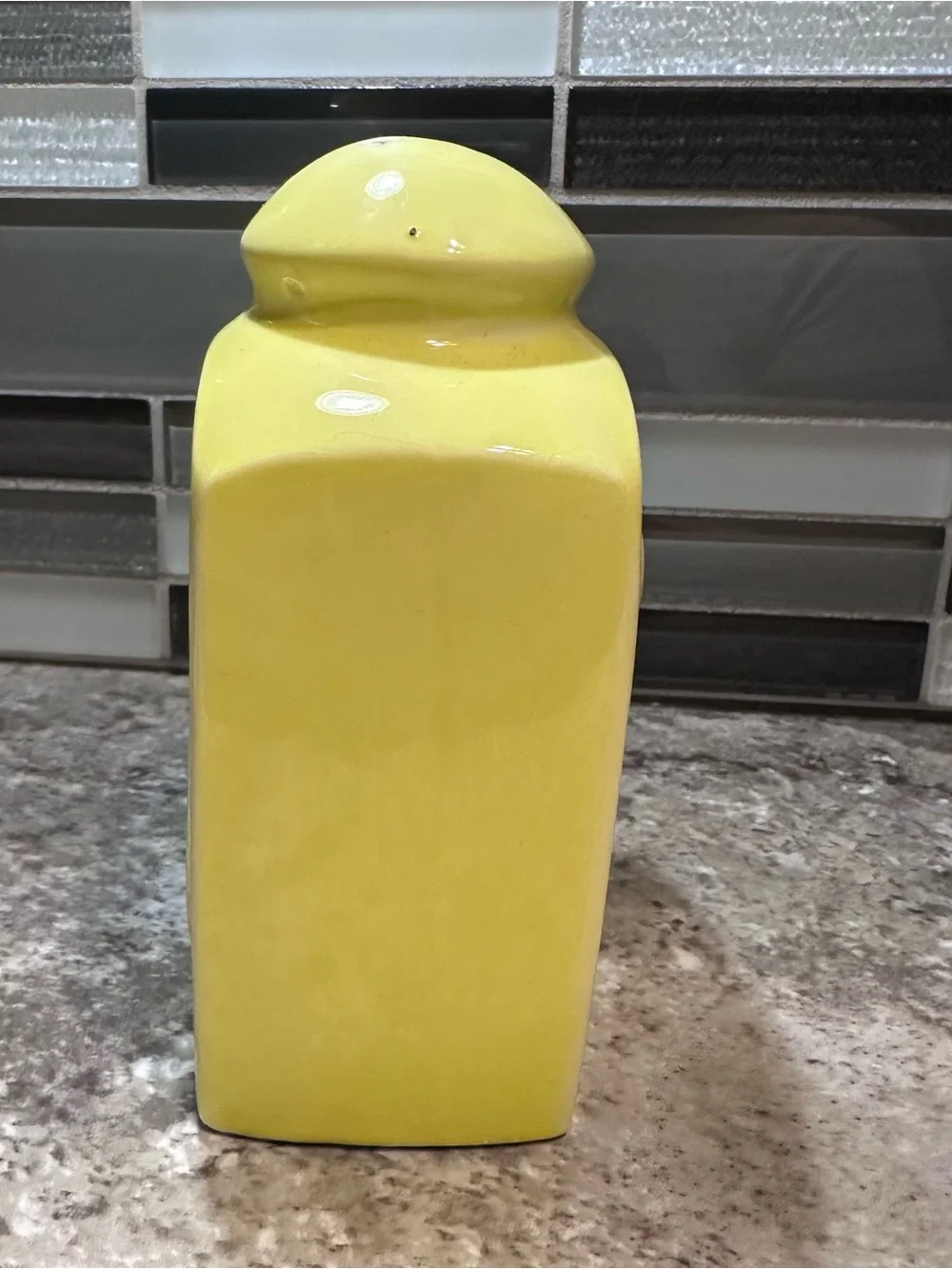 Vintage Yellow Ceramic Talc Powder Dispenser ~ Bradshawa International